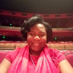 Meet your Posher, Miriam